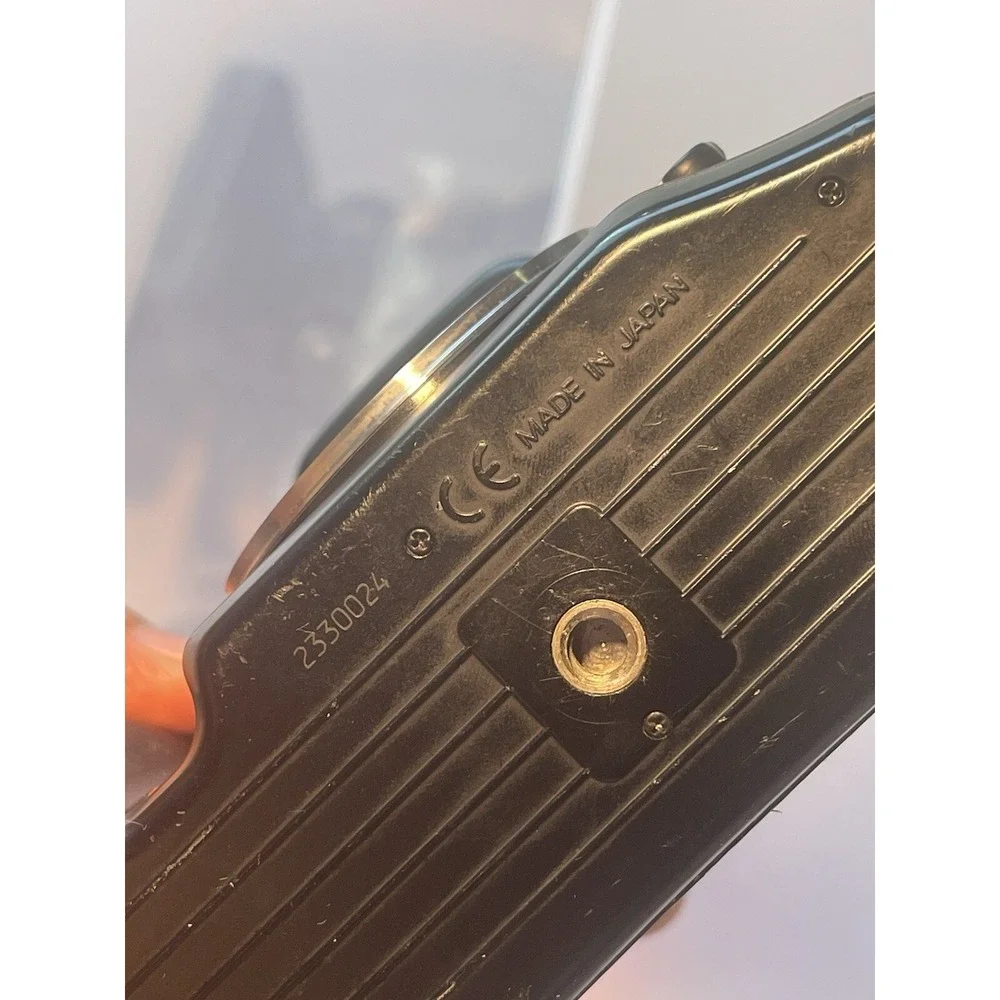 Nikon F70 SLR Film Camera Body Only ( Untested) (read)